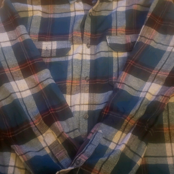 Mens George Button Shirt. Size Medium. - Picture 8 of 10